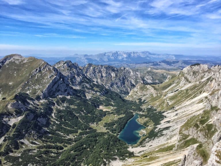 hiking in durmitor park montenegro